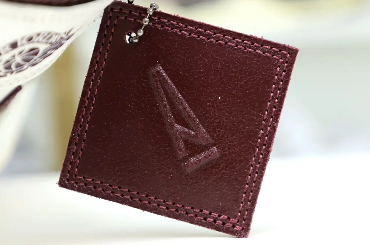og high 1 Maniére burgundy